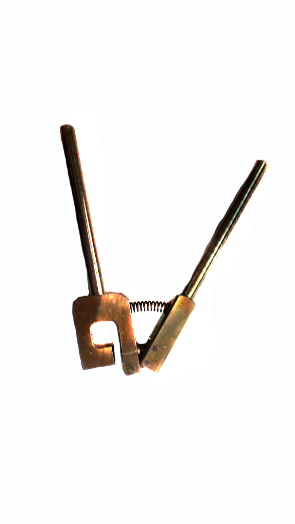 Дырокол САИ-50 120050