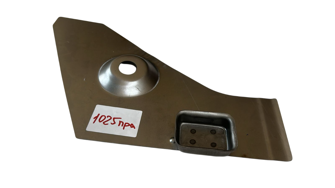 Поддомкратник передний правый на ВАЗ 2108-09, Автом-2