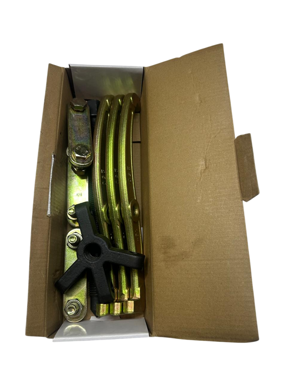 Съемник подшипников трехлапый (БМ: 250 мм, сменяется на 2-х лапый)