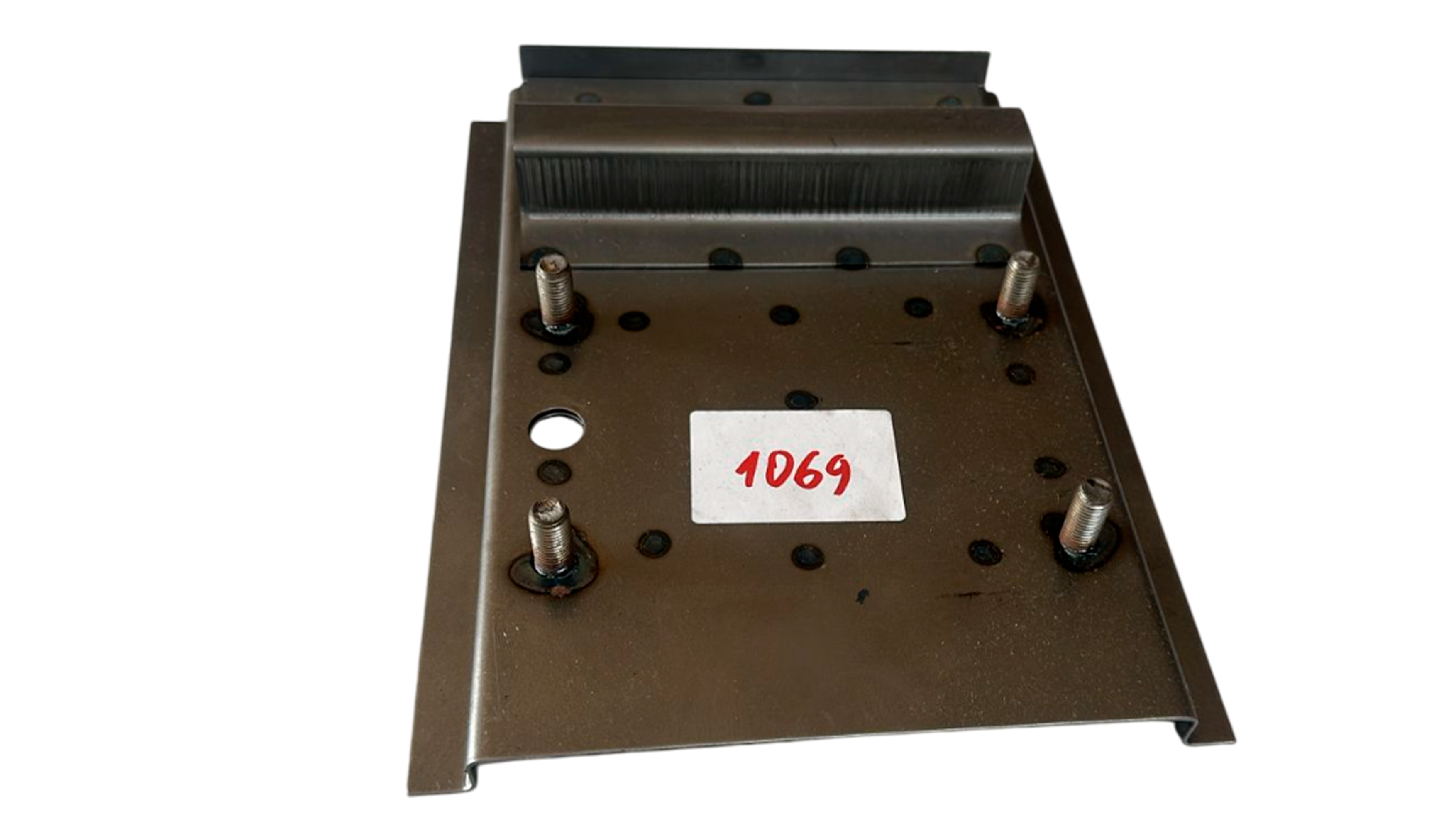 Площадка крепления реактивной тяги на ВАЗ "Нива Шевроле", Автом-2