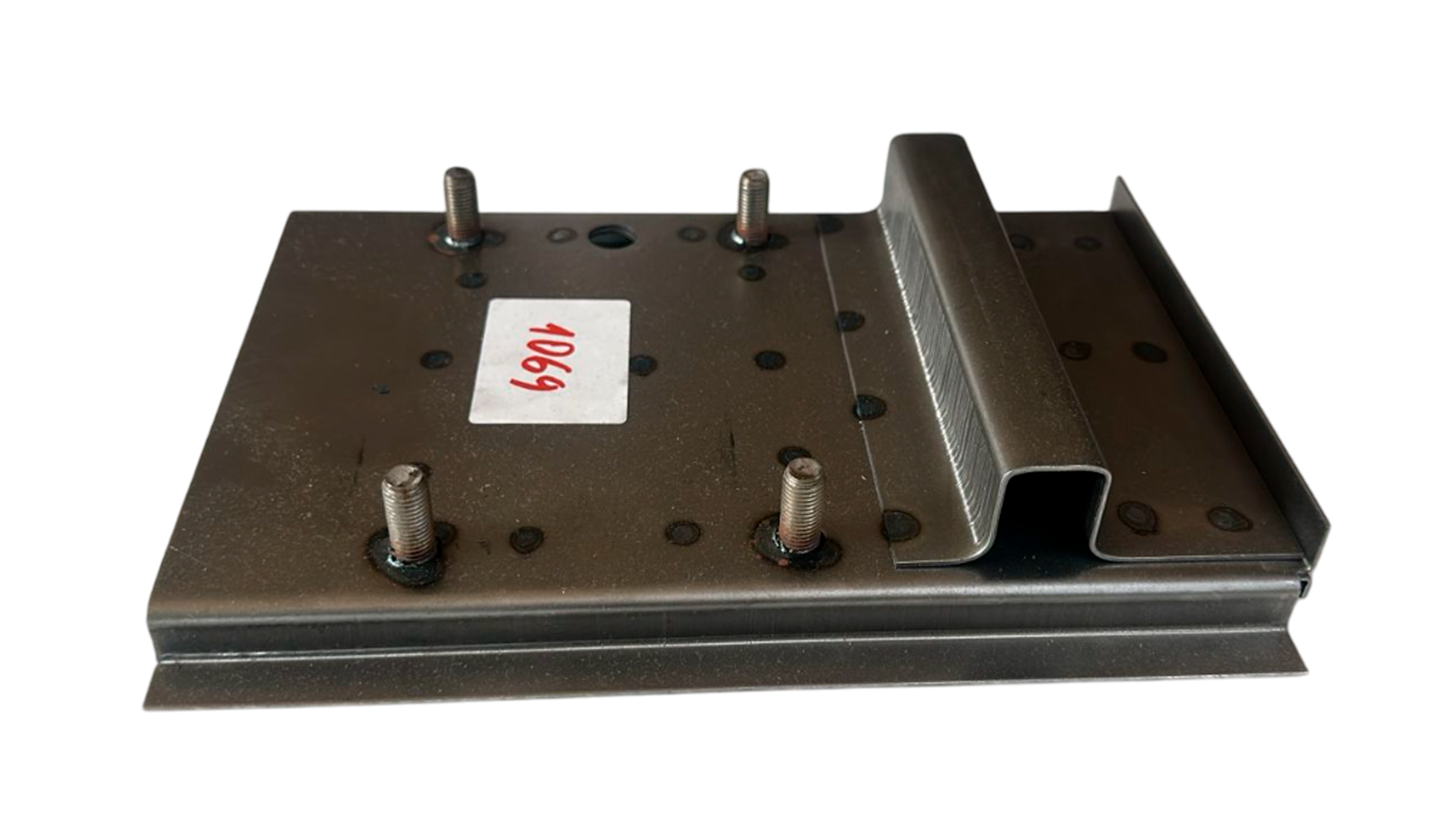 Площадка крепления реактивной тяги на ВАЗ "Нива Шевроле", Автом-2